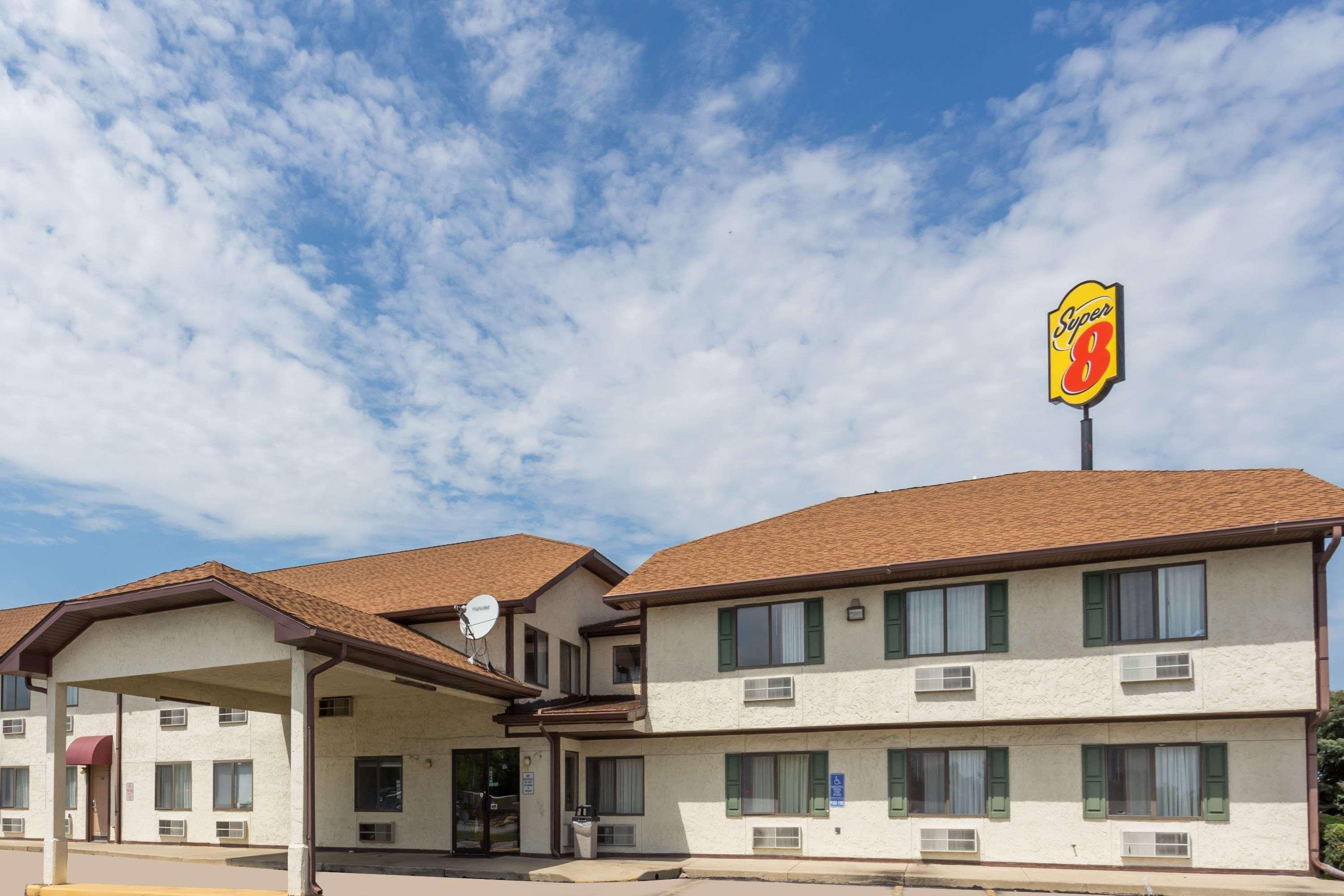 Super 8 By Wyndham Morris Hotel Exterior foto